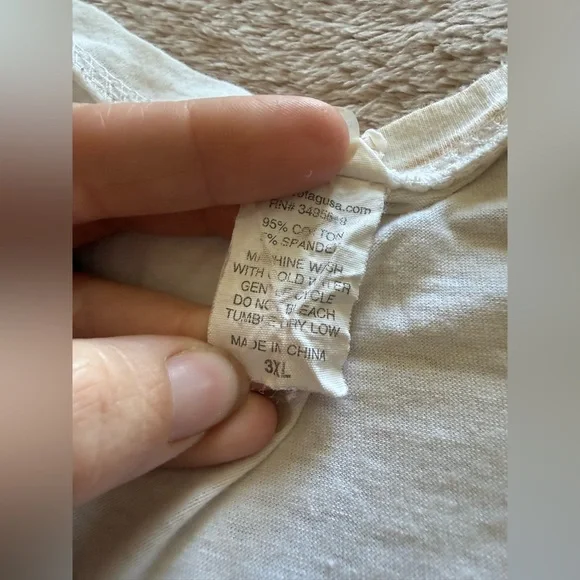 Chic Marilyn Monroe Graphic California Tee in White - Picture 4 of 6